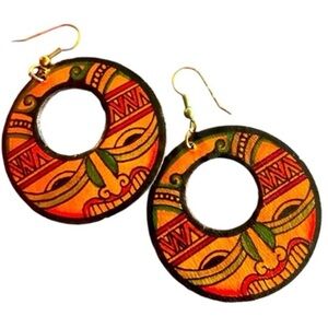 RARE FIND VINTAGE Handcrafted Leather Earrings